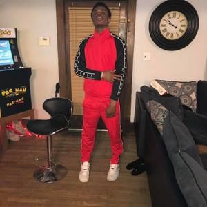 Meet your Posher, Tyrone